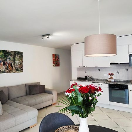 Ferienwohnung Casa Renoir - Schritte Zum Zee Locarno Exterior foto